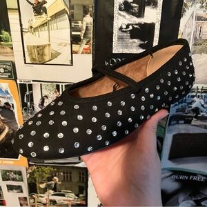 New Elegant Black Loafers with Studded Detailing Memory Foam Cushion Womens 7